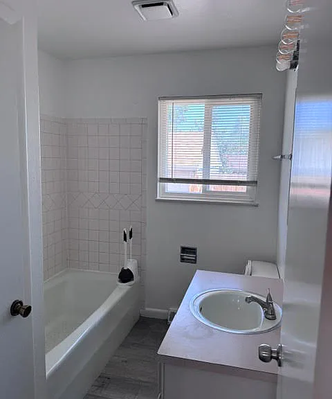 925 19th Ave #925 — Photo 10