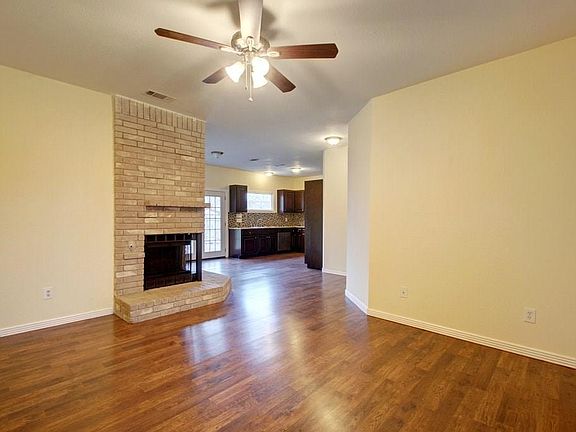 4th image of 16316 Framingham Cir
