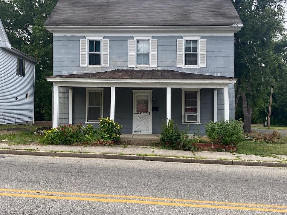 1st image of 105 Bloomingdale Ave