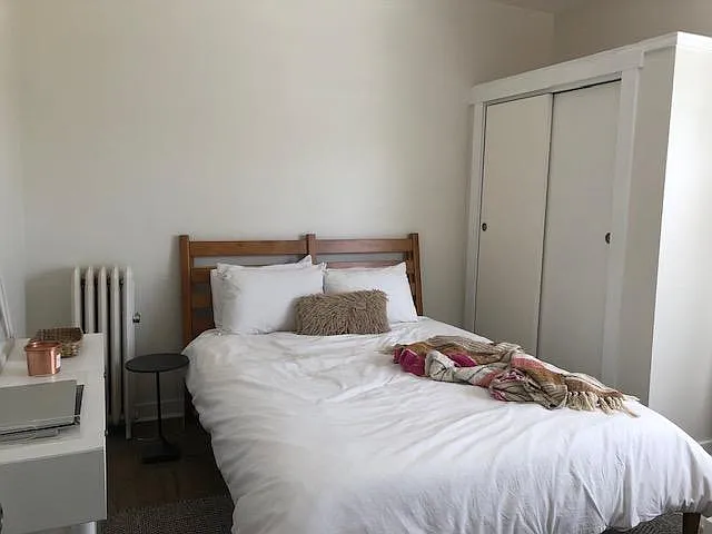 2840 N Albany Ave #1E — Photo 10
