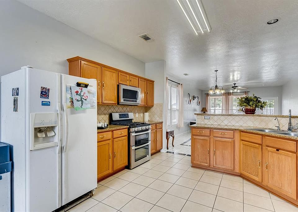 1st image of 7502 Oakwood Canyon Dr