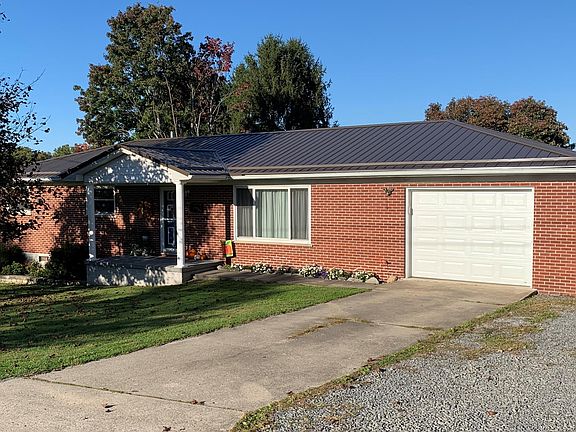 4th image of 104 1st Ave