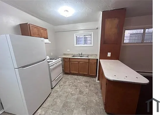 1769 Noble Rd #1A — Photo 3