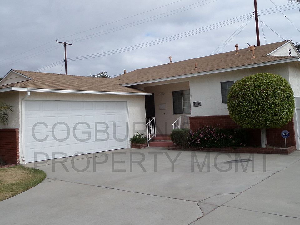 1st image of 11445 Elmhurst Dr