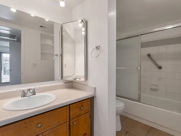 4850 E Desert Cove Ave #102 — Photo 8