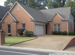 5312 Tournament Dr, Olive Branch, MS 38654