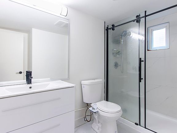 5th image of 38185 Westway Ave #54