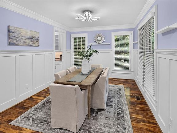 4th image of 401 Ansley St