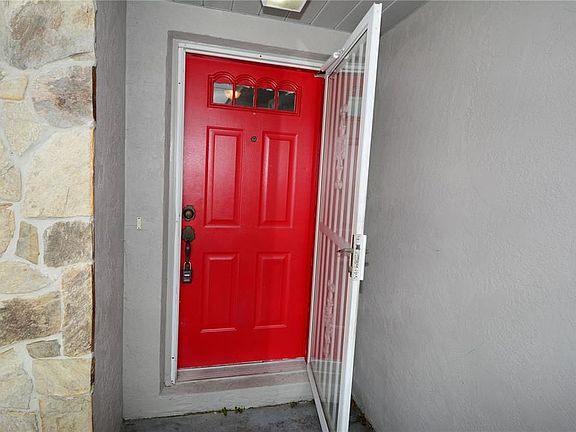 3rd image of 30 Farmsworth Dr #A