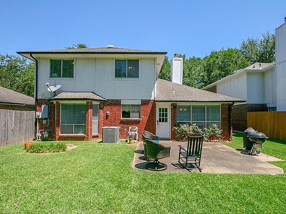 2nd image of 3522 Pecan Point Dr