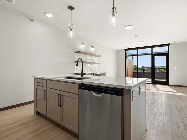 Apartments @ Trails Head — Photo 85