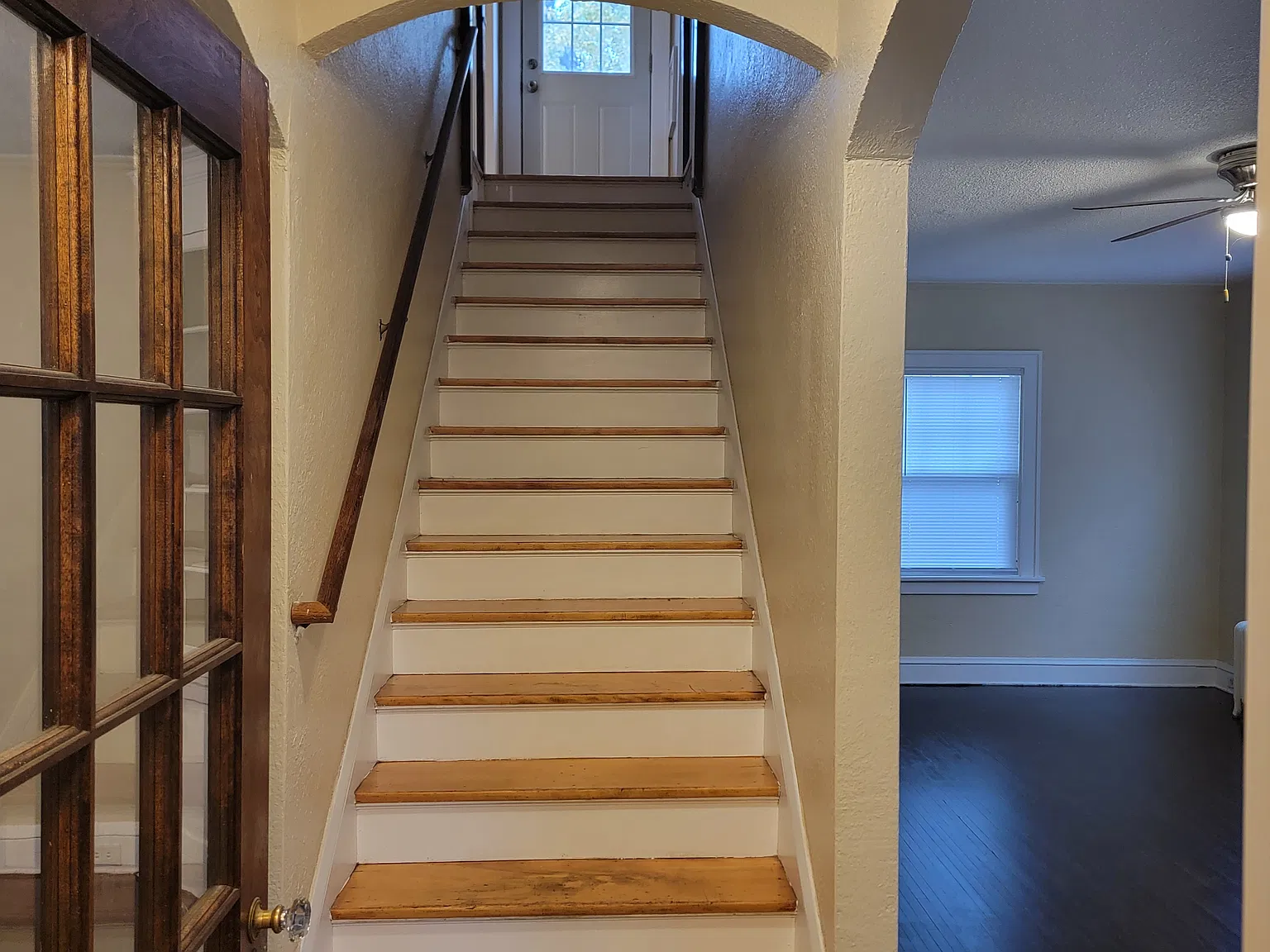 3 bed, 1312 sqft, $2,000 — Photo 2
