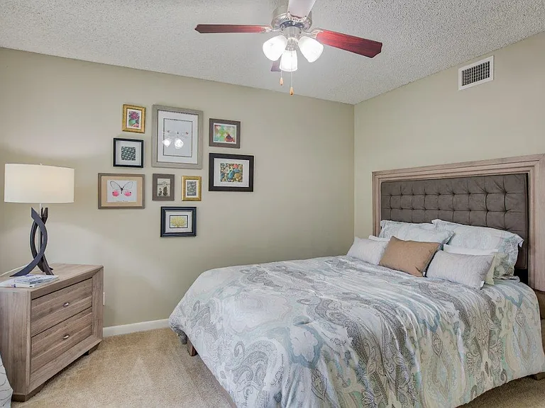 Village Place Apartment Homes — Photo 4