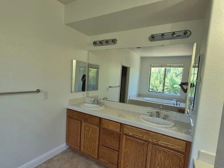 9835 Peters Ranch Way — Photo 35
