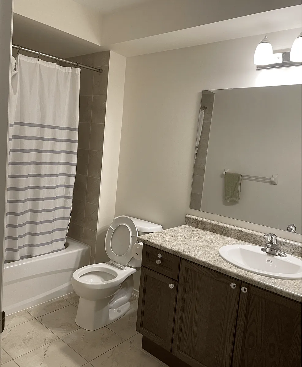 Shared Bathroom - Rosedrop Path