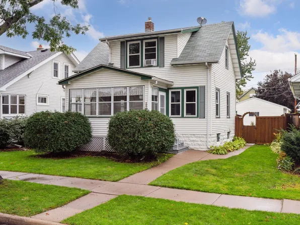 883 Bayard Ave, Saint Paul, MN 55102