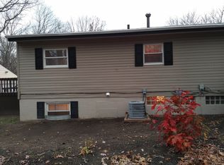 824 Hancock Ave, Akron, OH 44314