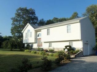 6 Fernandes Way, Dartmouth, MA 02747