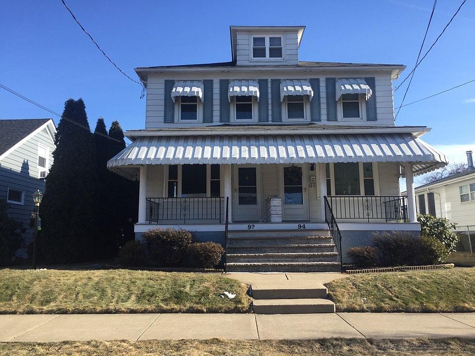 1st image of 92 S Landon St