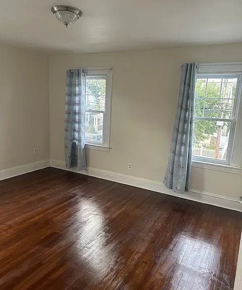Bedroom #3, facing Helen St.
