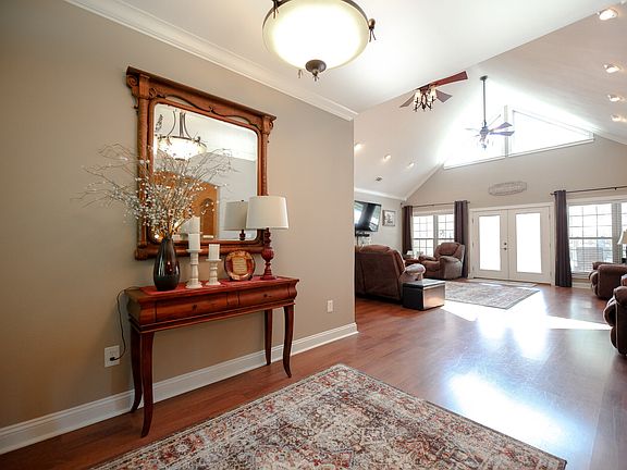 4th image of 3312 Ouachita Ave #2