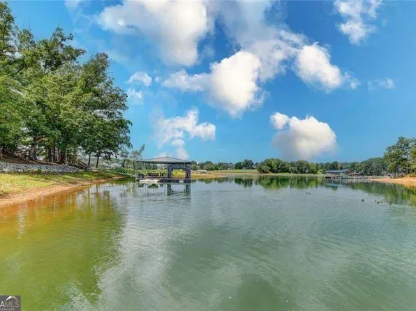 7470 Fields Dr, Cumming, GA 30041