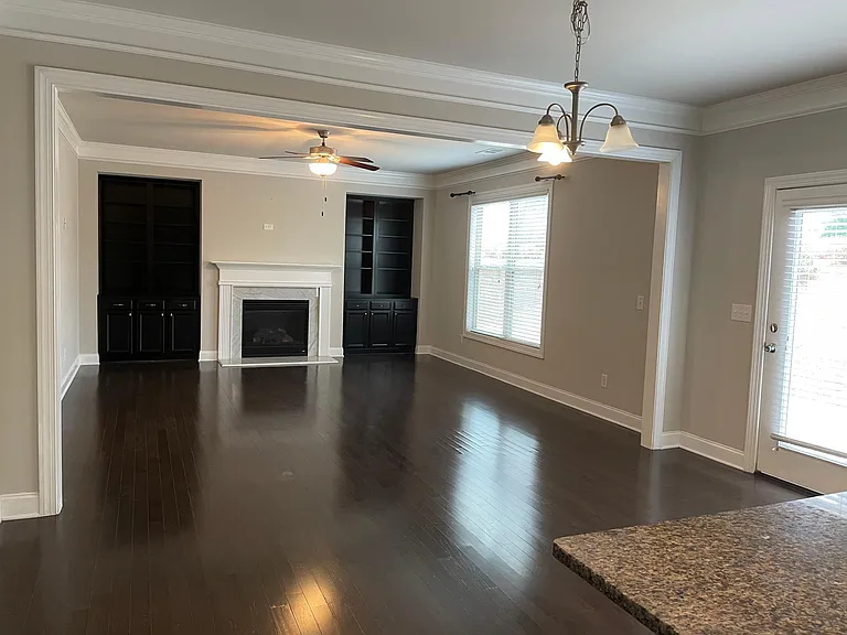 2987 Regal Park Ct — Photo 9