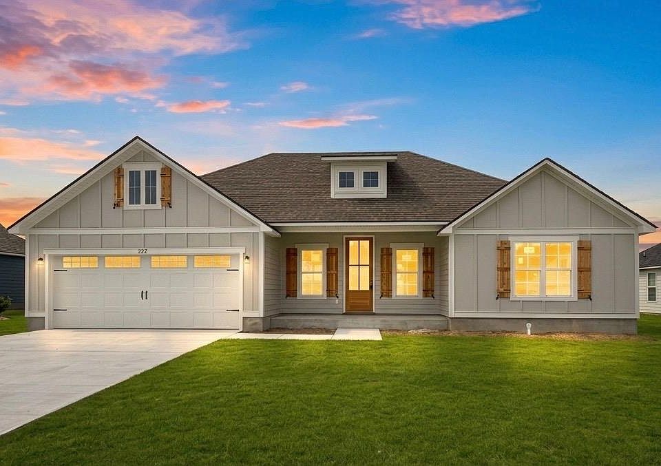 1st image of 322 McNeal Heritage Cir