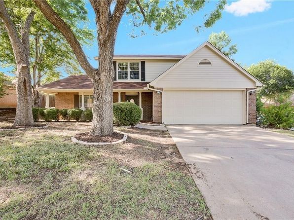 Home for Sale in Arlington TX