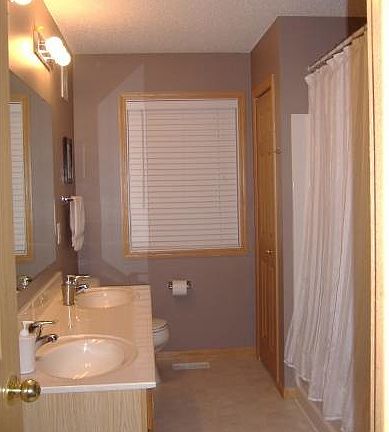 Full Bath