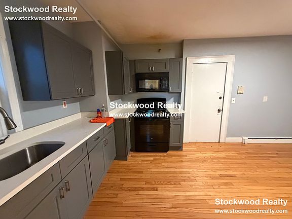 5th image of 73 Maverick Sq #2