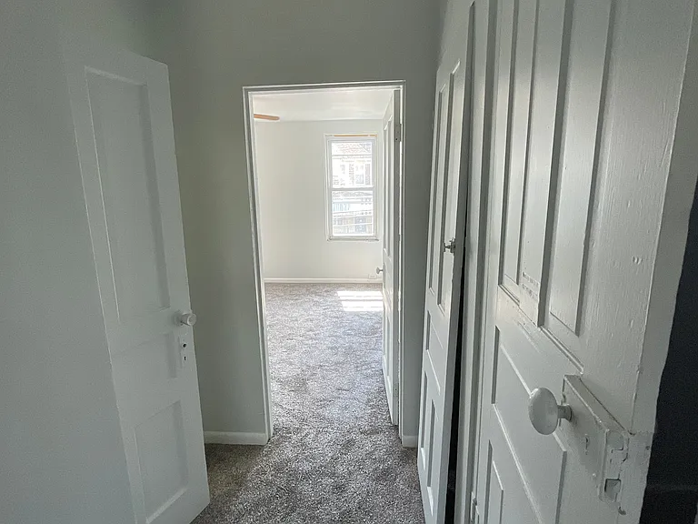 1367 Montezuma St — Photo 32