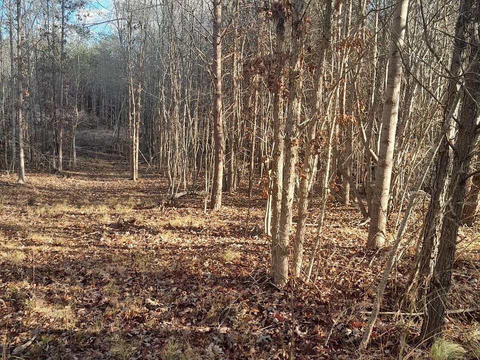 1st image of Meadow Ln