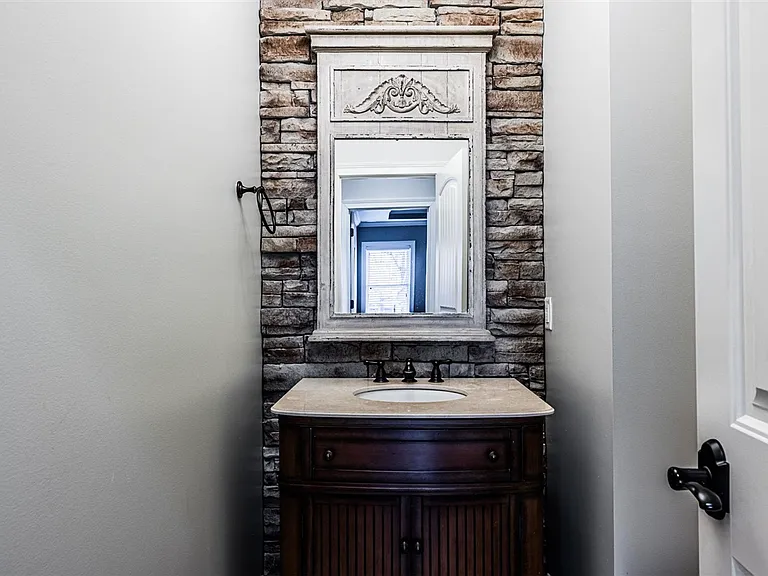 730 Bennington Park Dr — Photo 20