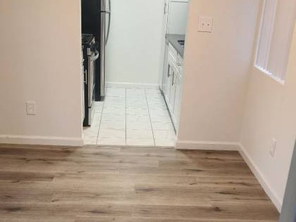 4th image of 4276 S Centinela Ave #1011