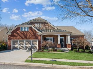 6138 Brookside Ln, Hoschton, GA 30548