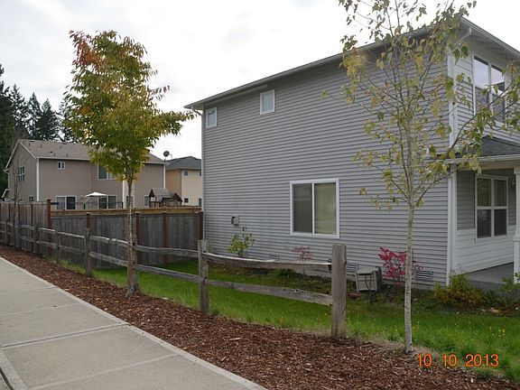 3rd image of 20201 49th Ave E