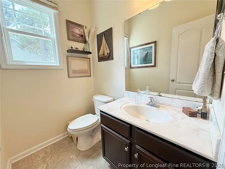 675 Omaha Dr — Photo 11