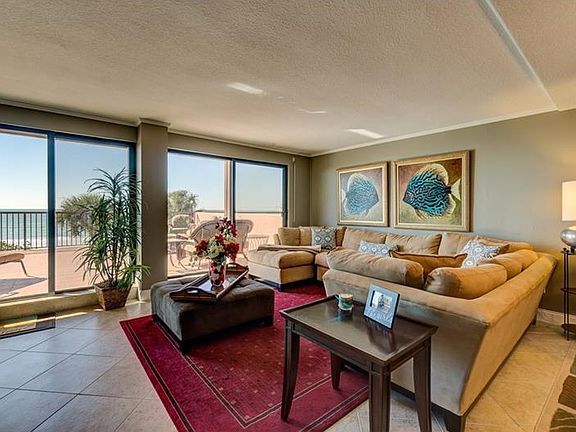 4th image of 19222 Gulf Blvd APT 305