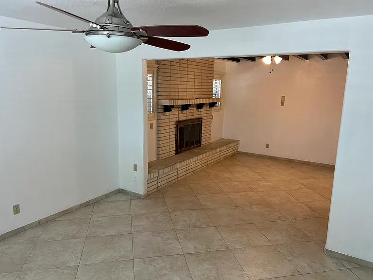 8808 Shaver Dr — Photo 10