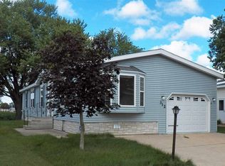 312 Elder Ln, Belvidere, IL 61008
