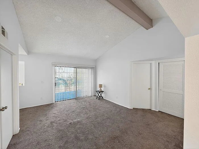 1905 E University Dr #219-E — Photo 10