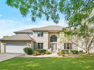 2457 Wentworth Ln, Aurora, IL 60502