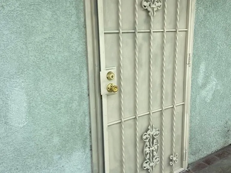 5928 Gotham St — Photo 2