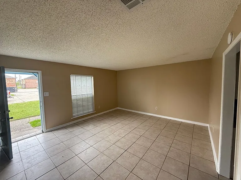 1658 Starboard Dr — Photo 1