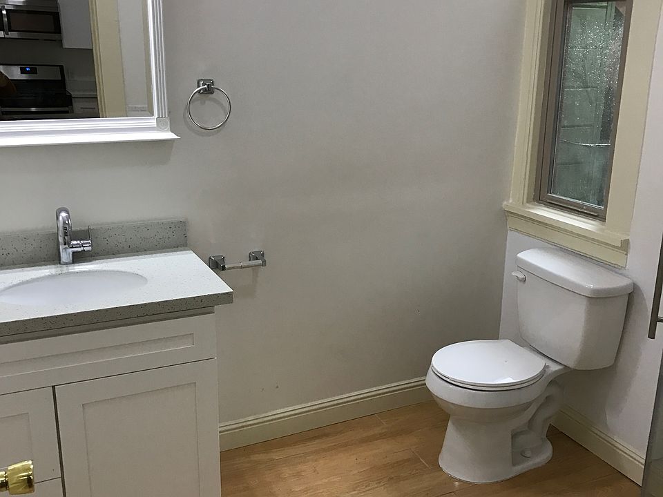 2nd image of 3484 18th St APT 6