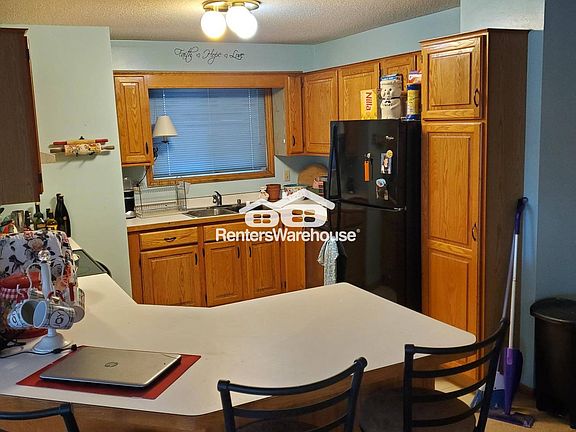 3rd image of 5420 Orleans Ln N APT 8