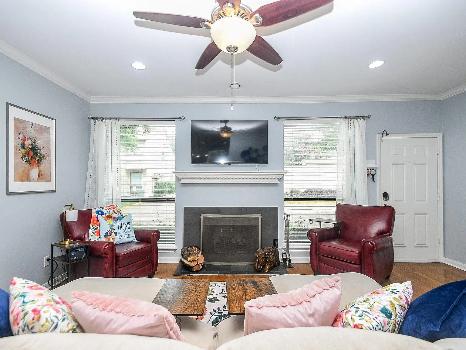 2 bed, 2.5 bath, 1520 sqft, $3,200 — Photo 4