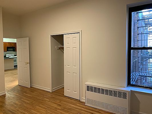 5th image of 78 W 85th St APT 4A