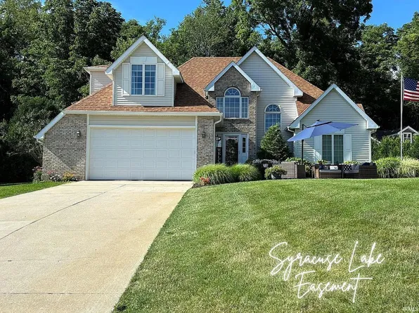 1217 Shore Ln, Syracuse, IN 46567